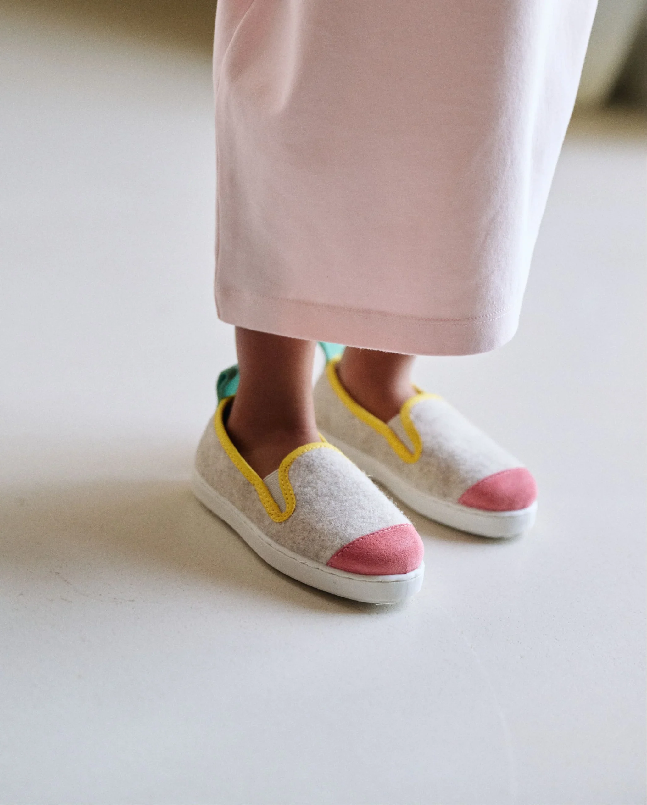 Duo chaussons laine enfant, play beige / marine – Image 4